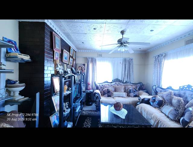 3 BEDROOM HOUSE FOR SALE IN NAPIERVILLE